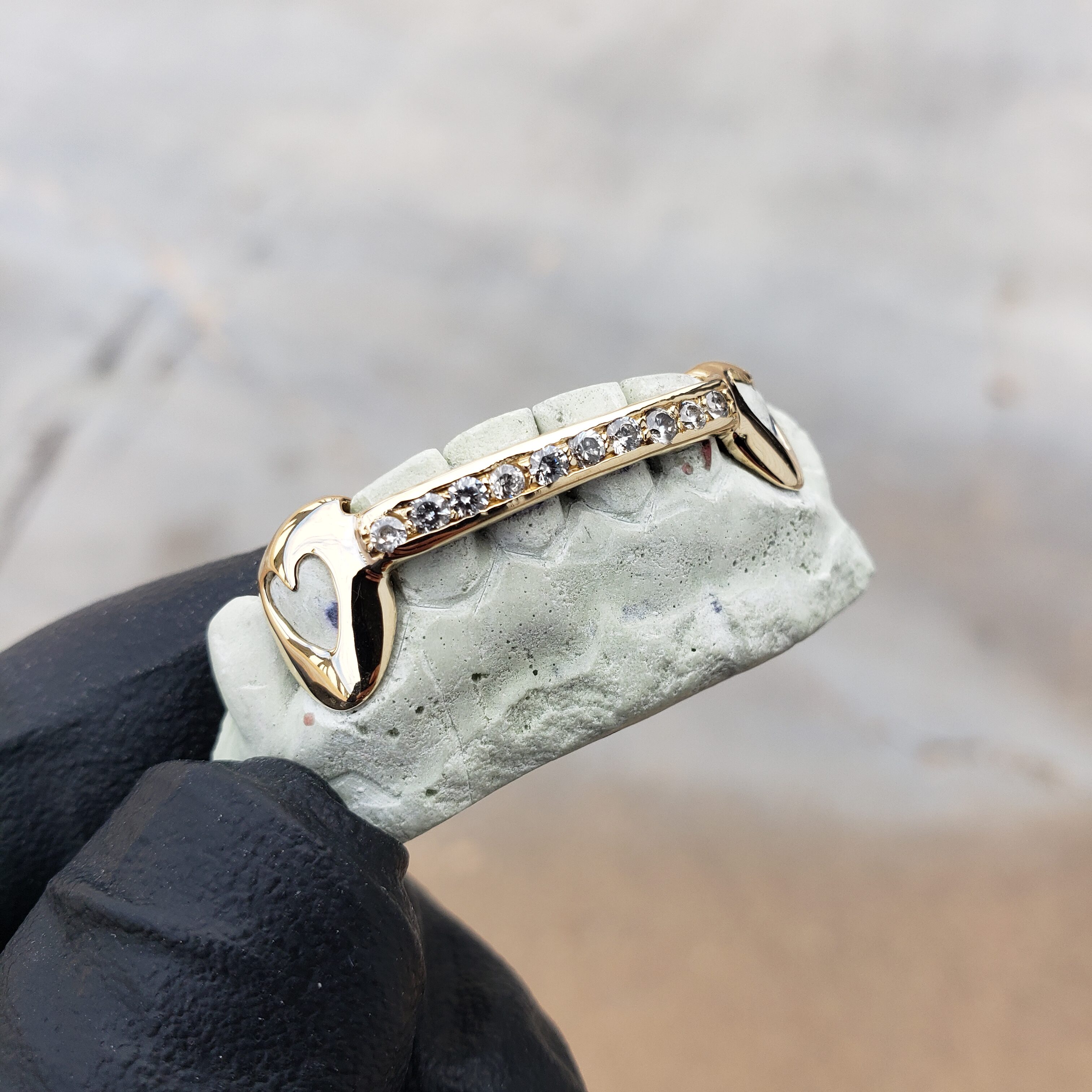 Yellow Gold K9 Hearts Center Diamond Bar Bottom Grillz GotGrillz