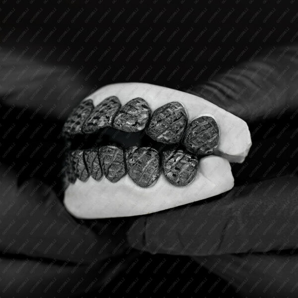 Black Gold Diamond Dust Cut Grillz - GotGrillz