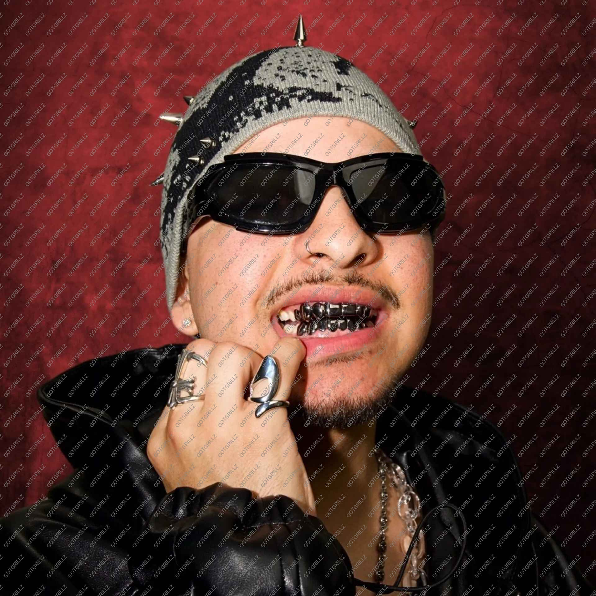 Men Black Rhodium Classic Solid Grillz - GotGrillz