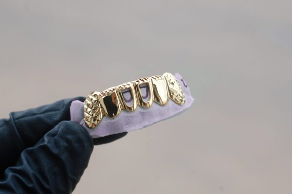 Yellow Gold Diamond Cut K9’s & Tips Open Face Grillz - GotGrillz