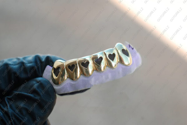 Yellow Gold Cut Out Open Heart Grillz