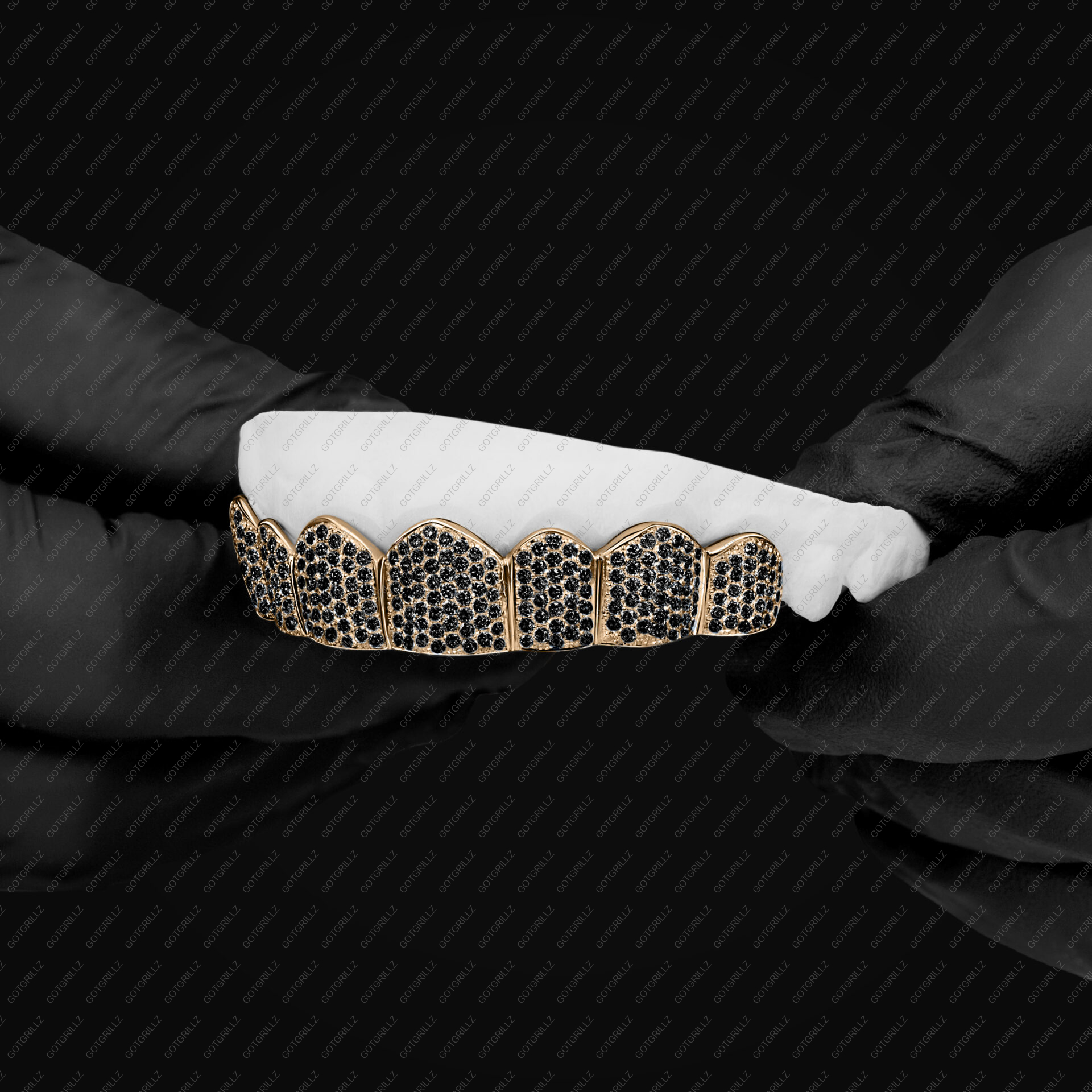 Handset Black Moissanite Honeycomb Zig Zag Gold Grillz - GotGrillz