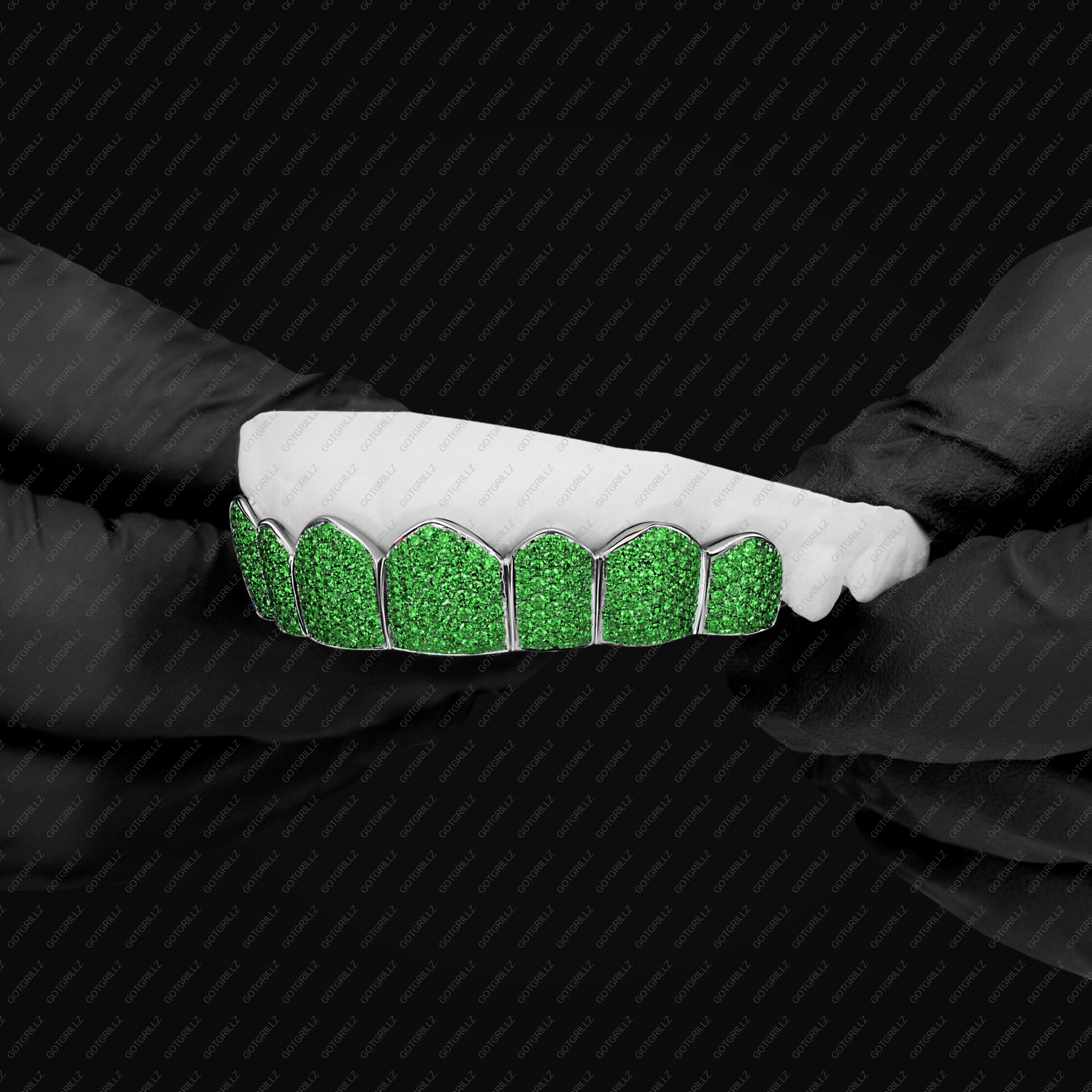 Handset Green Moissanite Honeycomb Zig Zag Gold Grillz - GotGrillz