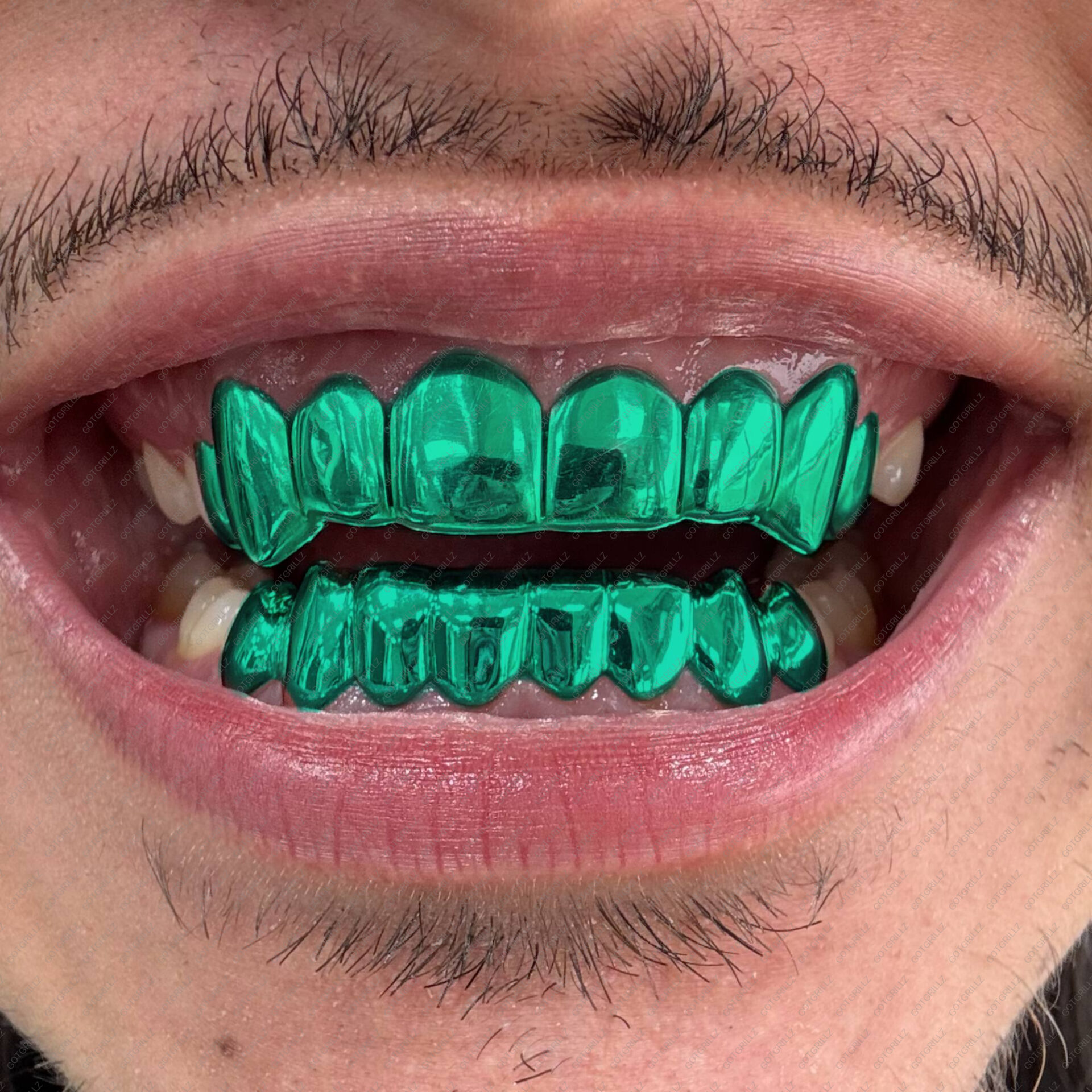 Emerald Green Polished Solid Classic Grillz - GotGrillz