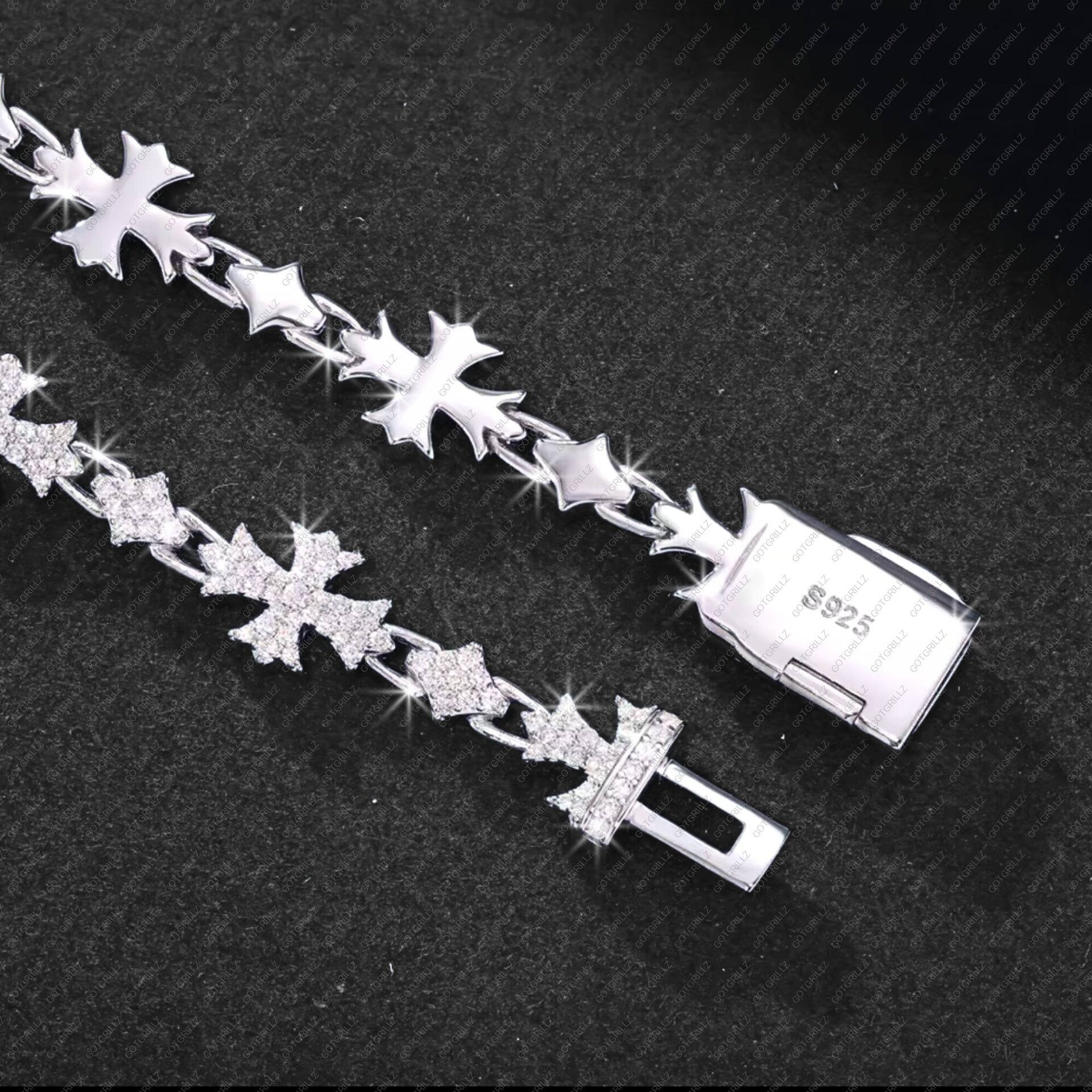 925 Sterling Silver Moissanite Gothic Cross Link Bracelet