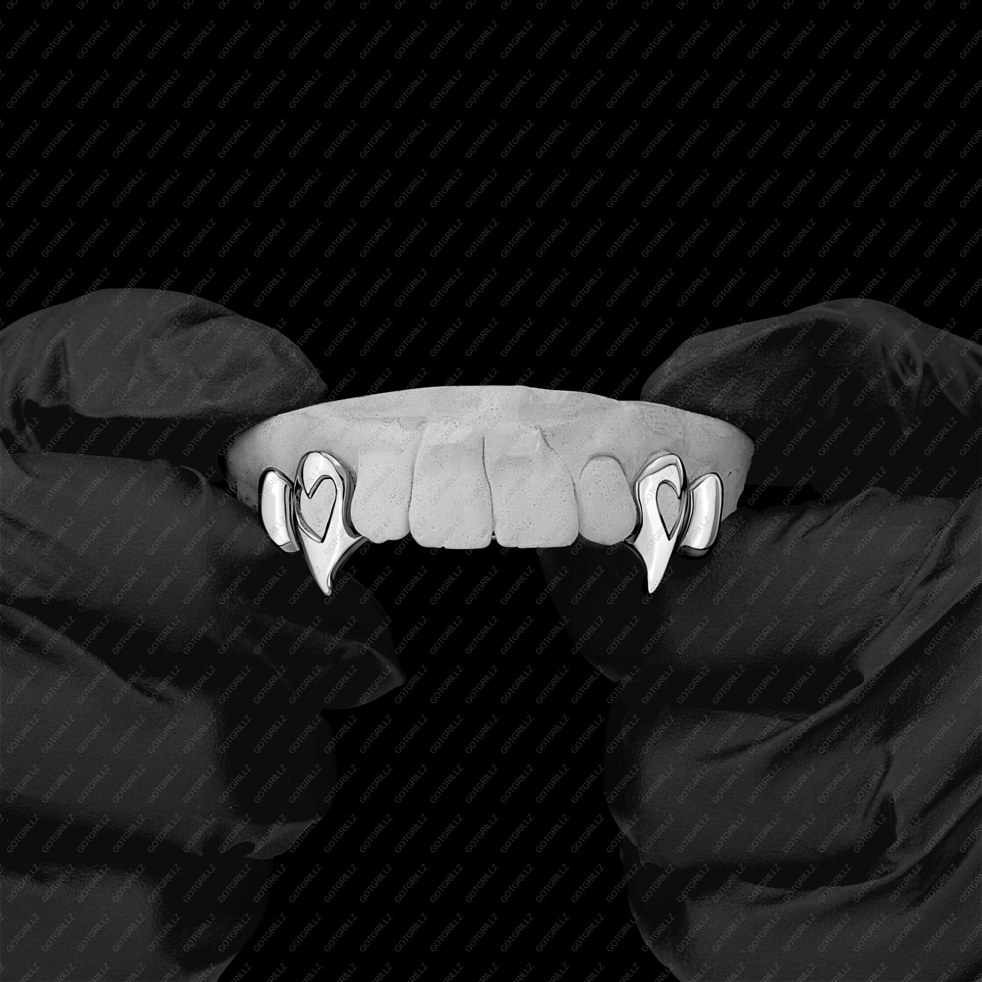 Gold Heart Cut Out Vamp Grillz